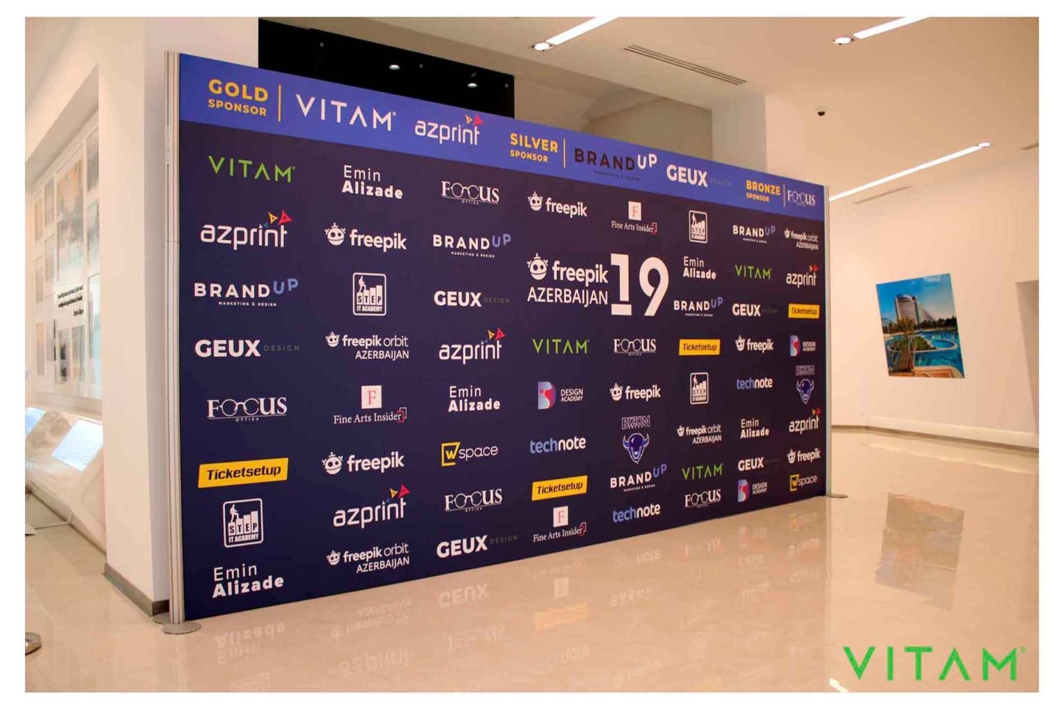 VITAM VISUALS — Stiker va yorliqlar